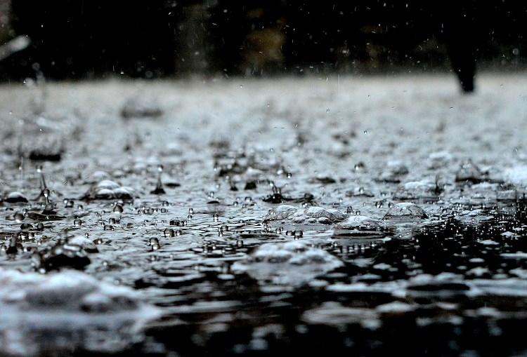 Wydano ostrzeżenie. Mają być burze z gradem