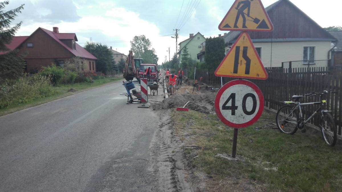 Gmina remontuje chodniki