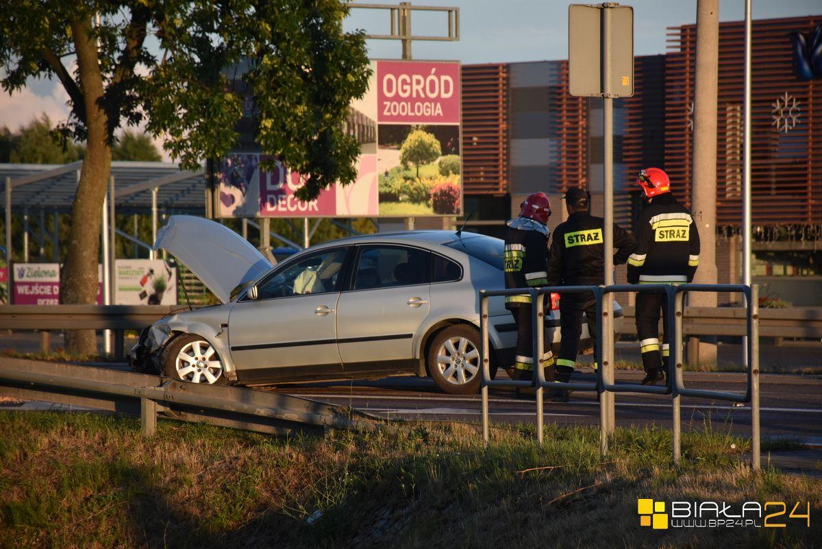 Passat zderzył się z Audi. Jedna osoba ranna