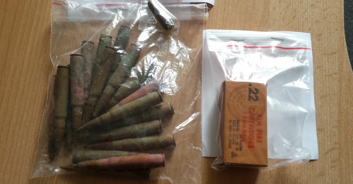 Amunicja schowana w komodzie