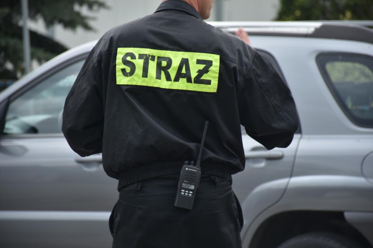 Znaleźli tchórza w rurze