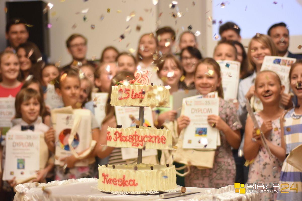 Malują świat piękniejszym. 25-lecie Kreski