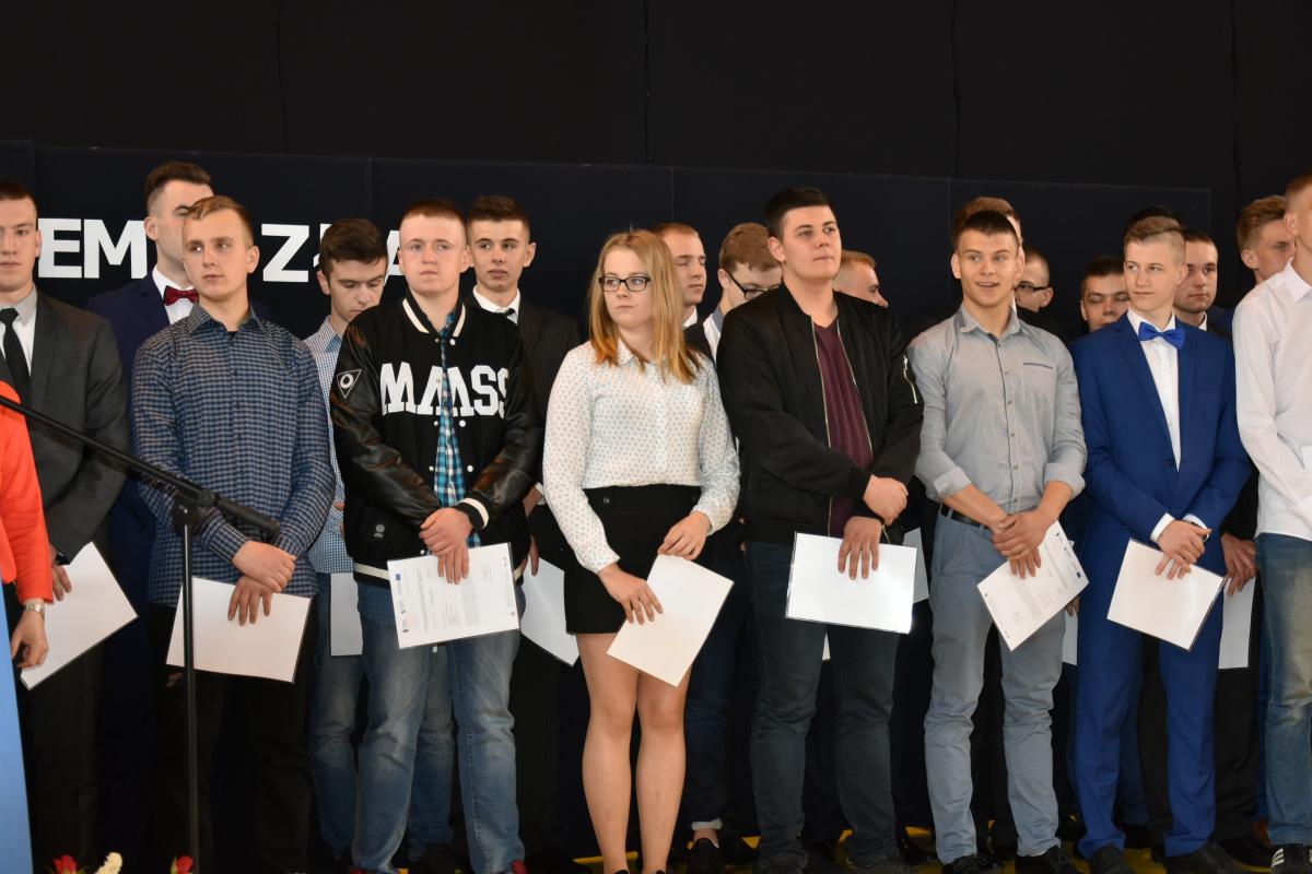 Bialska szkoła zrealizowała projekt podnoszący kwalifikacje zawodowe