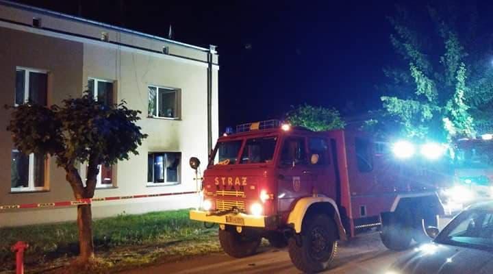 Nie żyje 63-latka, ofiara pożaru bloku