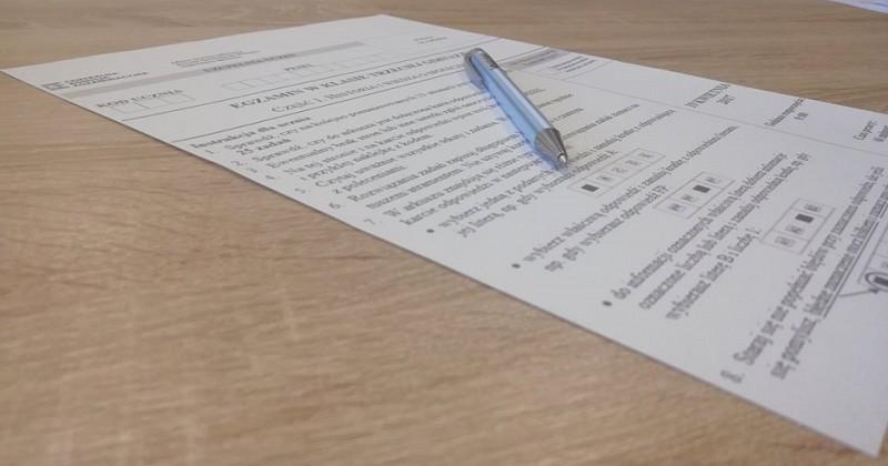 Gimnazjaliści piszą swój pierwszy test