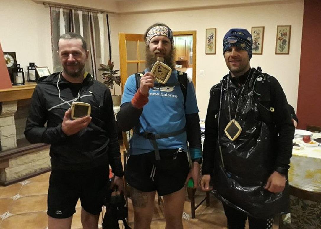 Najwytrwalsi są od nas. Biegli całą dobę