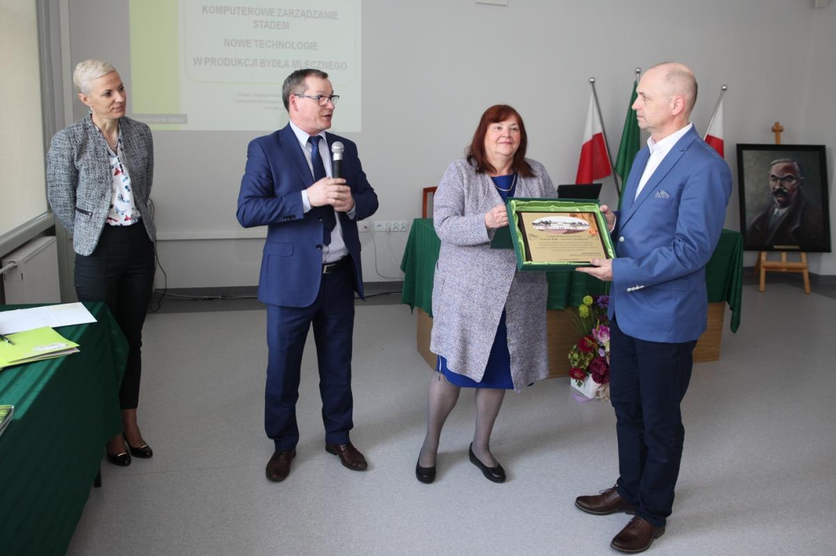 Przedstawiono perspektywy i wyzwania dotyczące hodowli