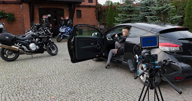 Wschodząca gwiazda rock’n’rolla z nowym teledyskiem