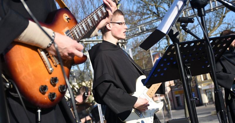 Franciszkanie grali rocka