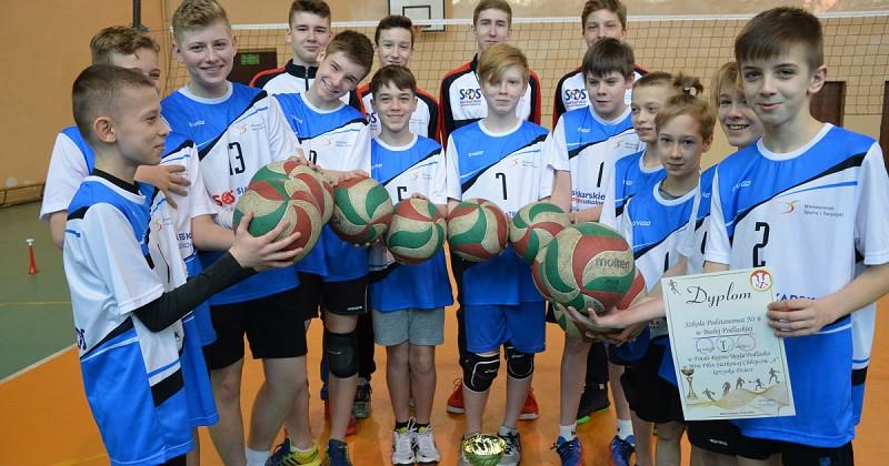 "Szóstka" na najwyższym stopniu podium