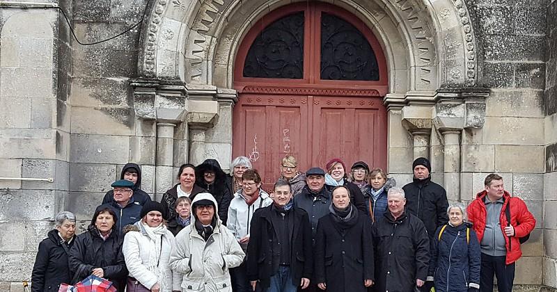 Rozmawiają o biznesie we Francji