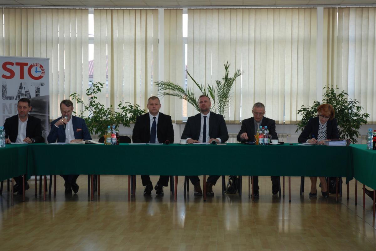 Miasto podzieli się z powiatem pieniędzmi