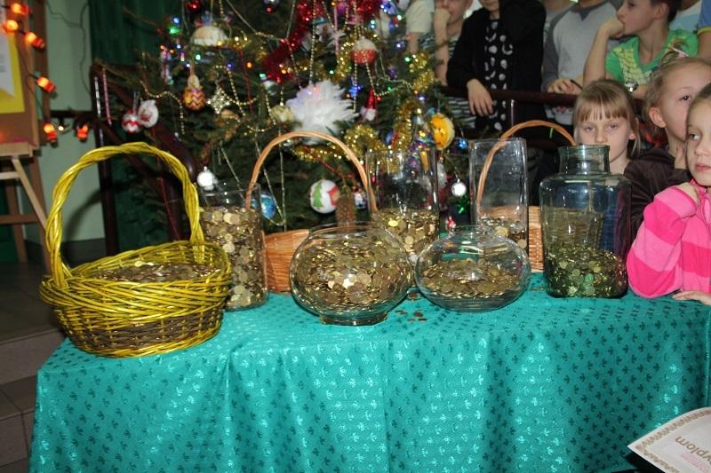 Ponad 2 tys. zł z „góry grosza”