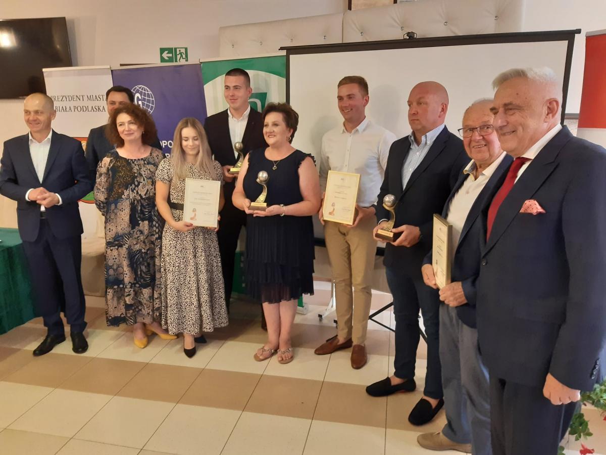 Liderzy przedsiębiorczości i innowacyjności nagrodzeni