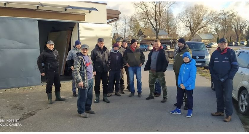 Wędkarze sprzątnęli międzyrzeckie jeziorka. Dołączyli się mieszkańcy i przyjezdni