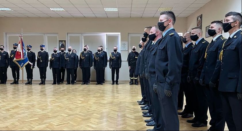 Nadali wyższe stopnie służbowe. Przyznali też nagrody finansowe