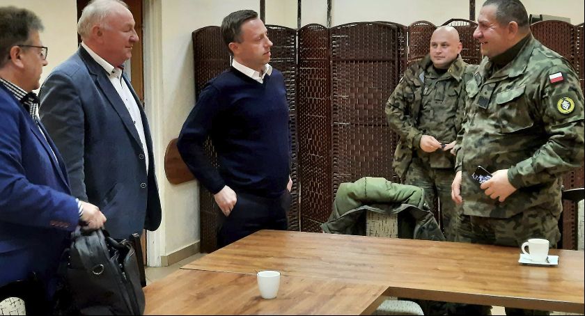 Samorządowcy z gminy Kodeń rozmawiali o współpracy z wojskiem