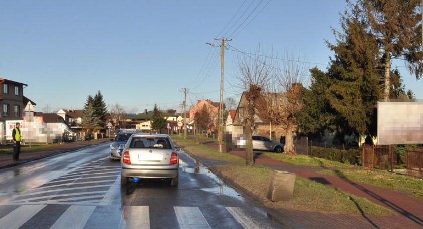 Potrąciła 77-latkę na przejściu dla pieszych