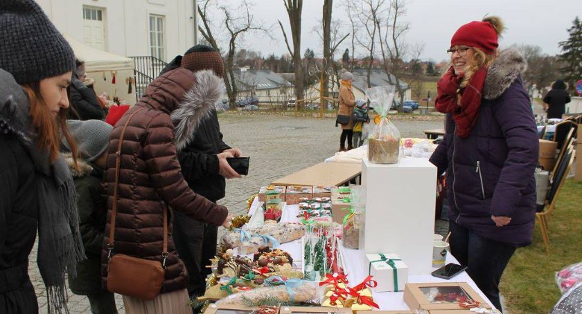 Gmina Janów Podlaski: Sprzedawali wyroby na Boże Narodzenie