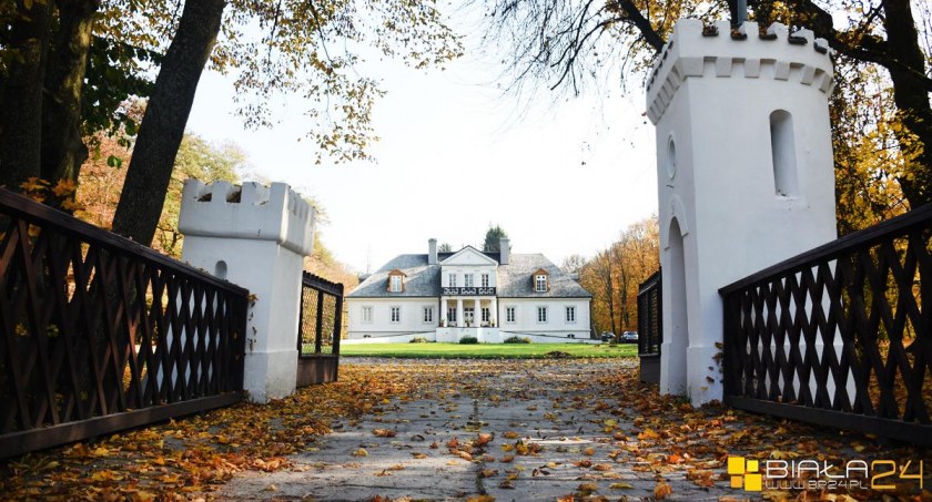 Kolędy rozbrzmią w romanowskim dworze