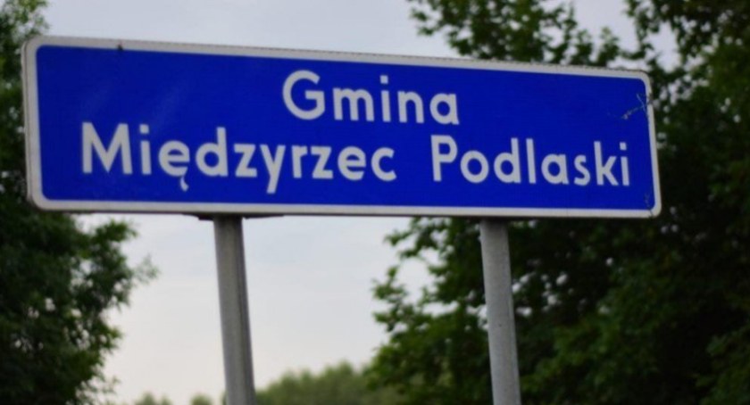 Zbliża się koniec terminu opłat za koncesje alkohowe oraz składania oświadczeń sprzedażowych