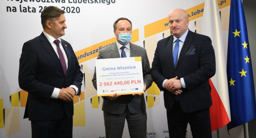 Dodatkowe unijne środki dotrą do gminy Wisznice. Będzie więcej odnawialnych źródeł energii