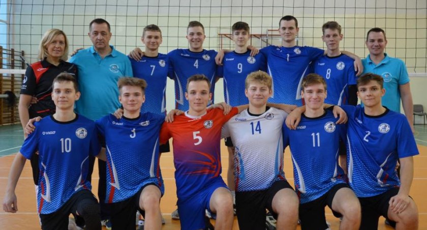 UKS Serbinów Biała Podlaska zmierzy się MKS Avia Świdnik w siatkarskiej rywalizacji