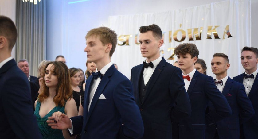 Studniówka w Katolickim Liceum Ogólnokształcącym w Białej Podlaskiej 