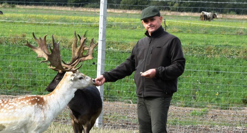 Wylicytuj kolację ze starostą powiatu bialskiego. Zobacz jego gospodarstwo