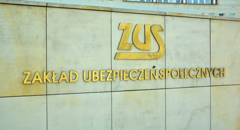 Można składać wnioski o dodatkowy zasiłek opiekuńczy na luty