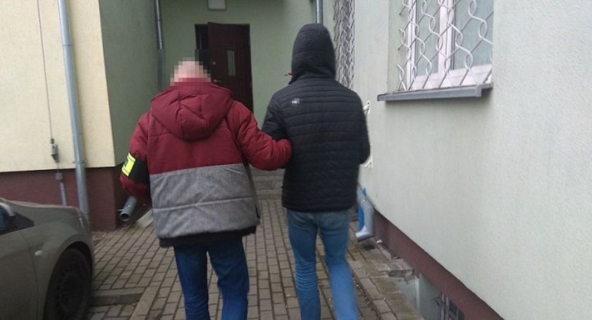 Bialczanin zatrzymany za szereg kradzieży, udzielanie narkotyków i groźby karalne