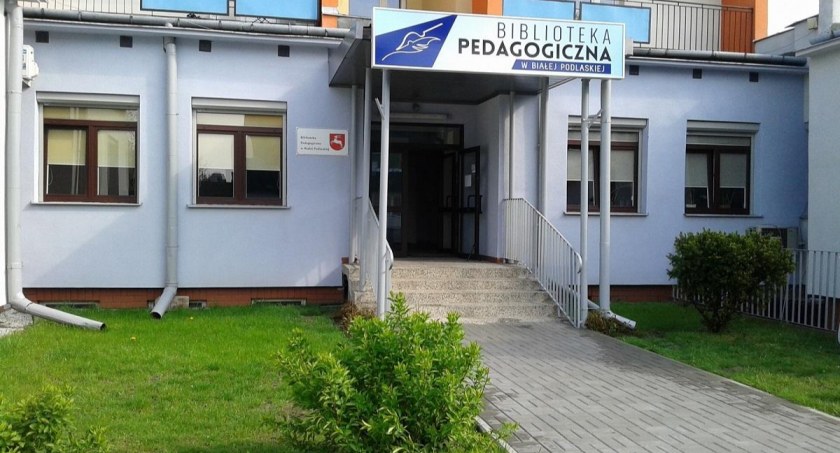 Biblioteka Pedagogiczna w Białej Podlaskiej organizuje Serduszko dla Domu Pomocy Społecznej