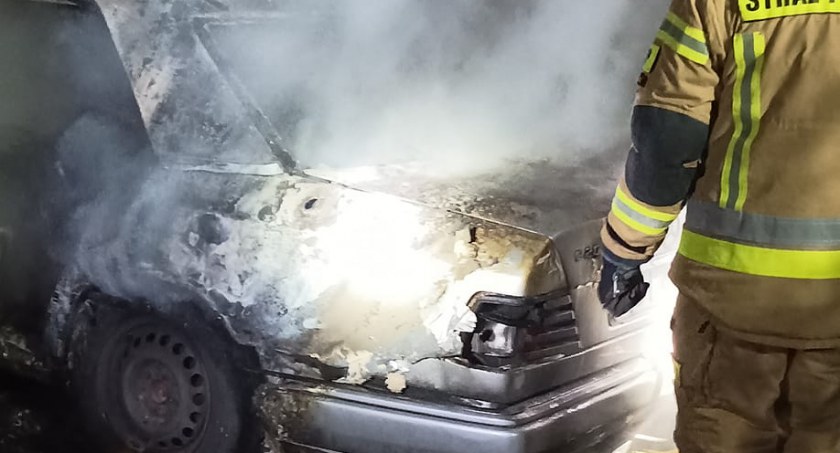 Podpalił dwa auta w Dobratyczach. Groził również trzem osobom z gminy Kodeń (ZDJĘCIA)