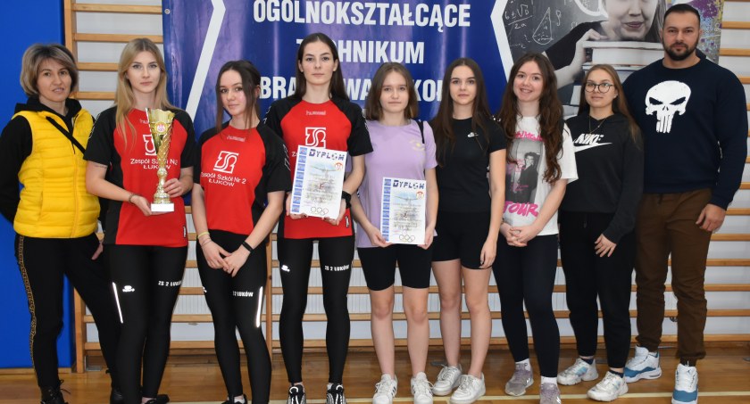 Bialskie drużyny przegrały półfinał wojewódzki w tenisie
