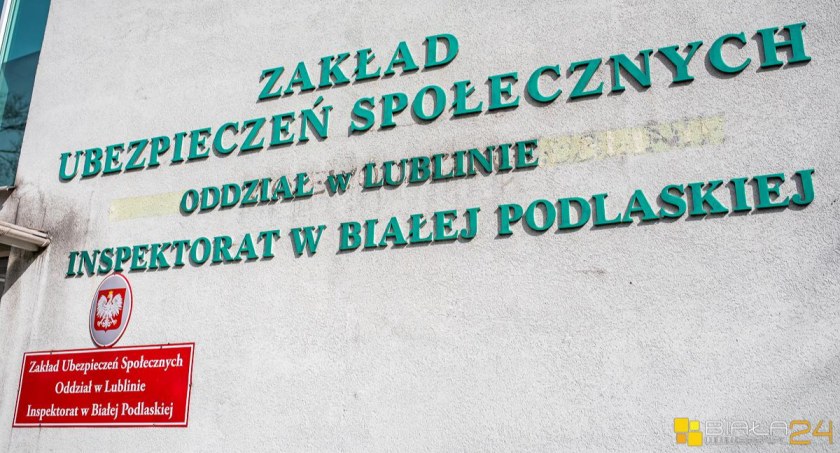 Infolinia dla uchodźców z Ukrainy o świadczeniach rodzinnych