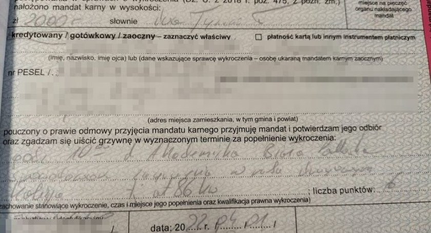 Biała Podlaska: Zapłaci dwa tysiące złotych za wjechanie w autobus