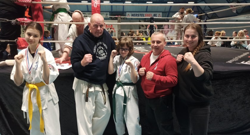 Reprezentantki bialskiego klubu karate zajęły miejsca na podium w mistrzostwach