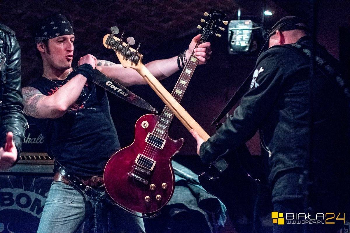 Punk Rock Circus - Sexbomba i Koniec Listopada