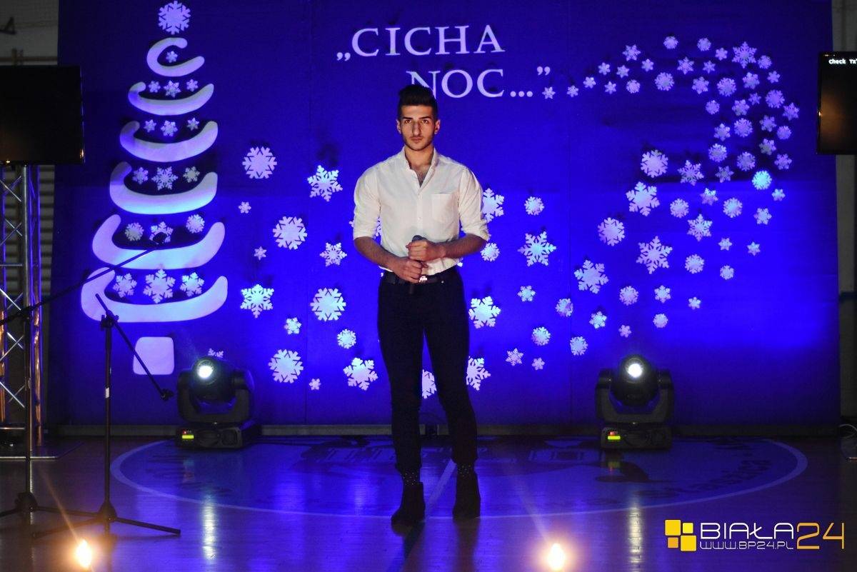 VII Charytatywny Koncert Kolęd i Pastorałek w IV LO w Białej Podlaskiej