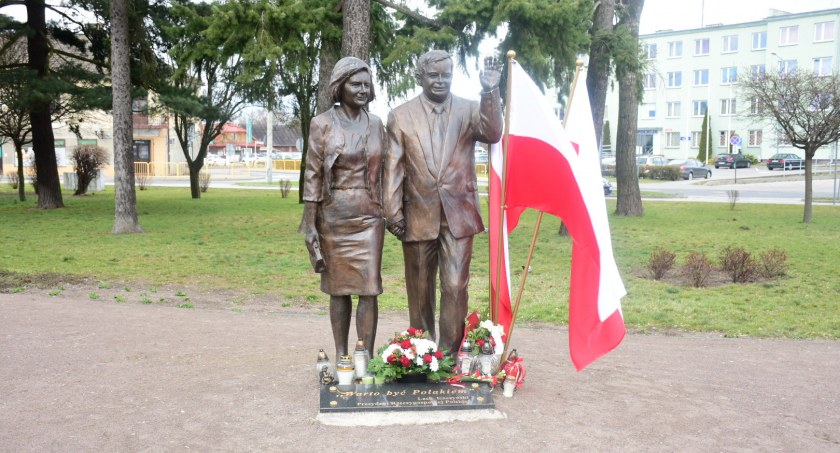 Obchody 12. rocznicy katastrofy samolotu w Smoleńsku