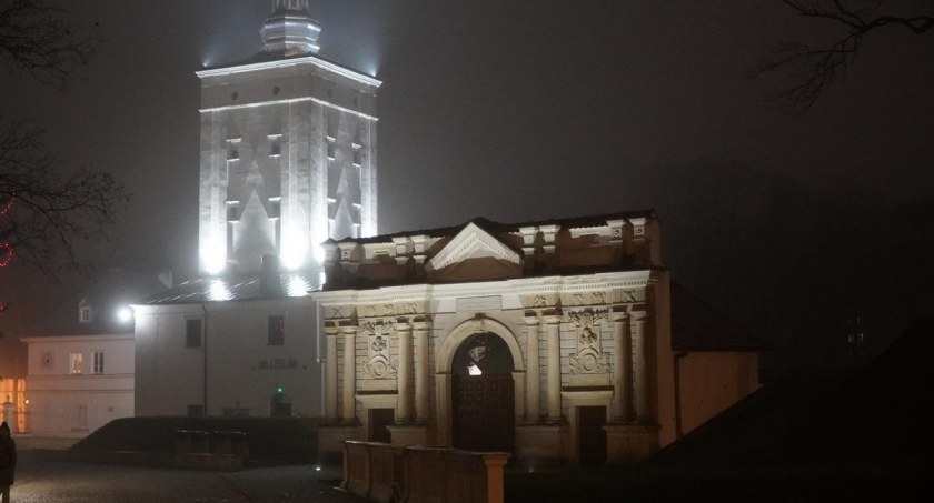 Odezwa do mieszkańców. Poszukiwane są pamiątki związane z Kaczyńskim
