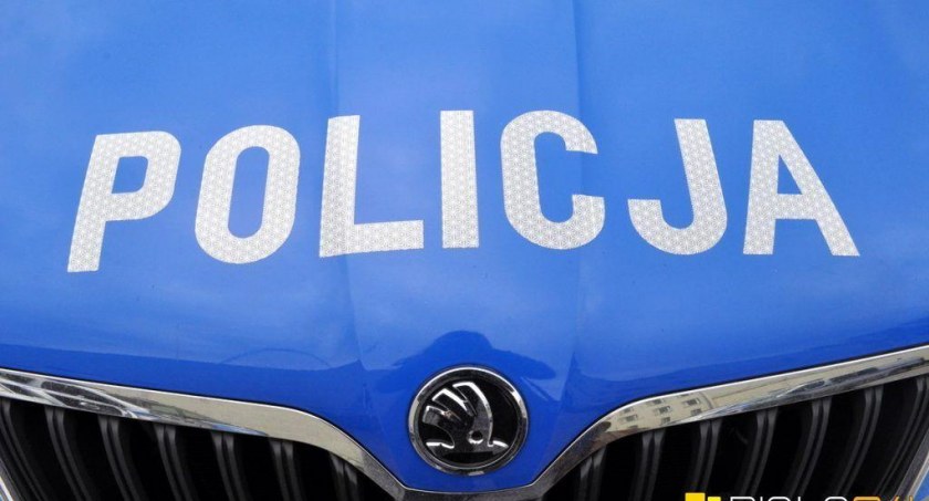 Wykonywał przelewy z jej konta 23 razy. Straciła swoje pieniądze