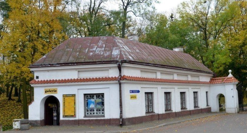 Otworzą pokonkursową wystawę rysunku w Galerii Podlaskiej