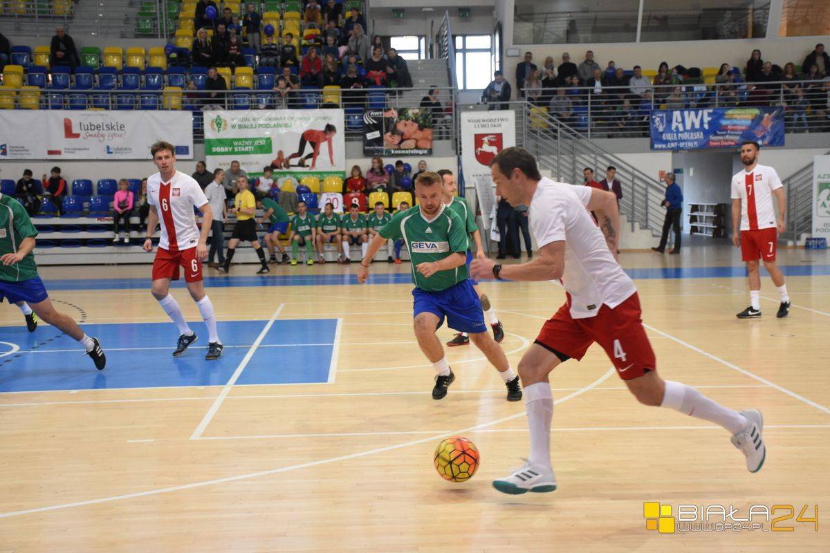 Supermecz dla Stowarzyszenia "Wspólny Świat"