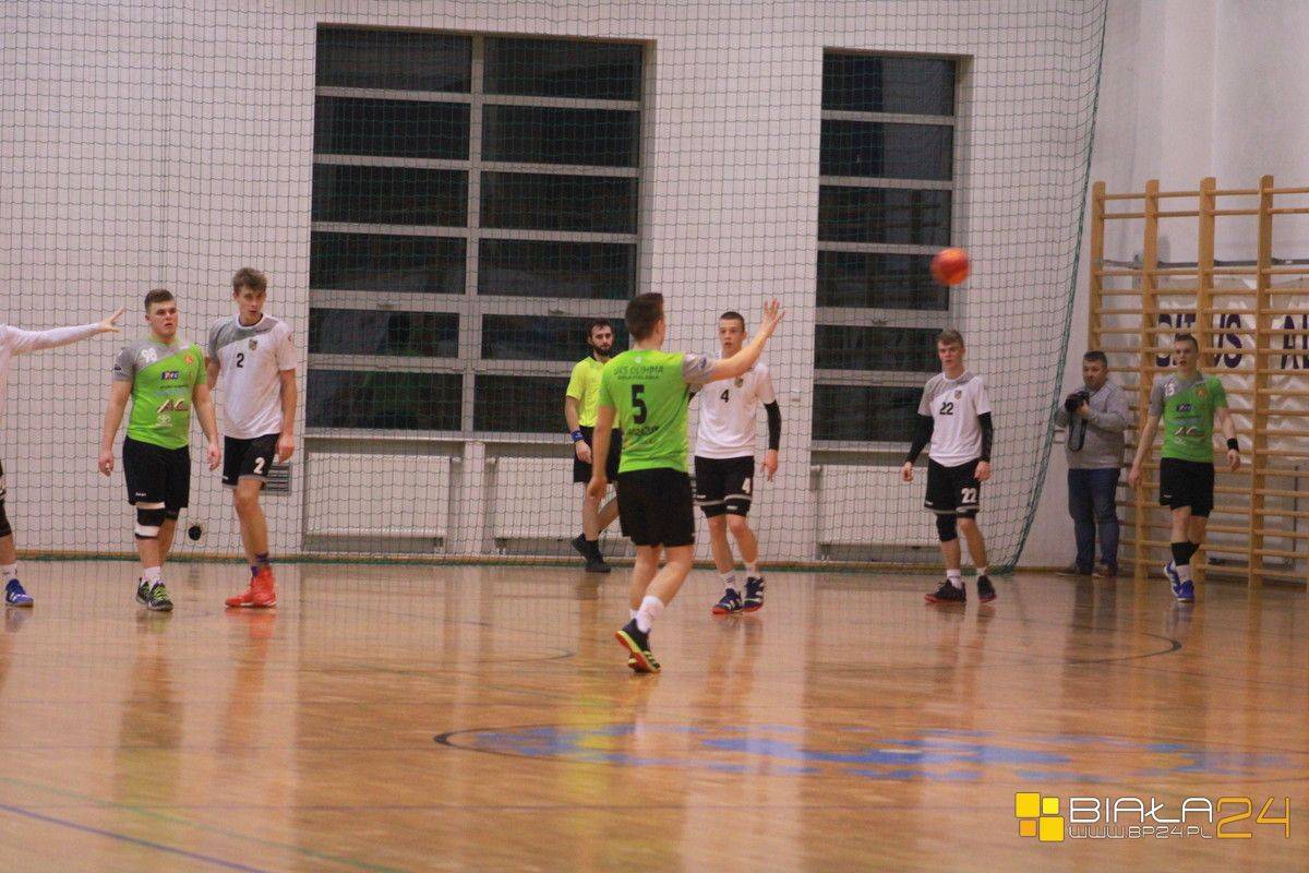 1/8 Finału Mistrzostw Polski Juniorów w Piłce Ręcznej UKS Olipmia - MKS MOS Wrocław