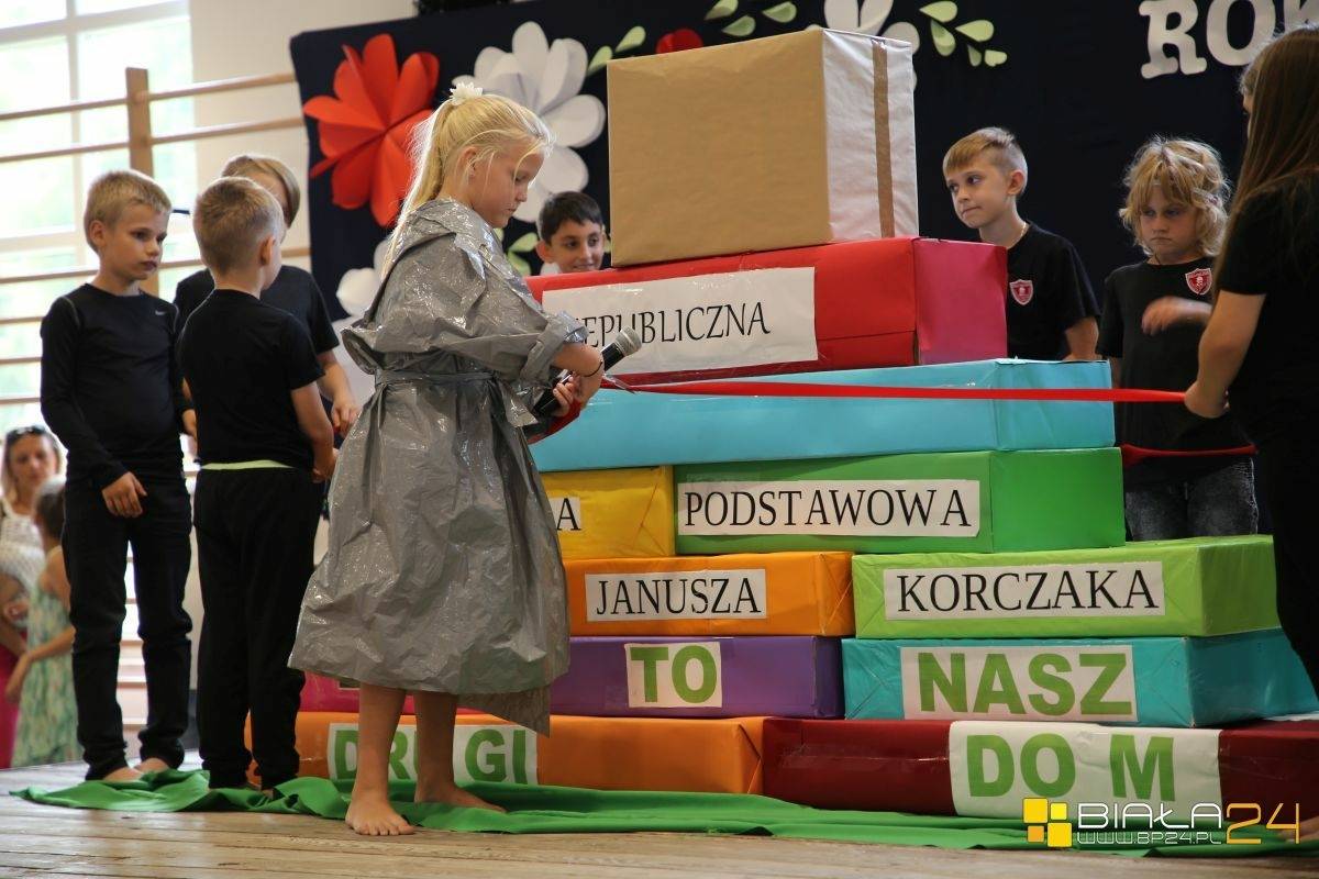 Rozpoczęcie roku szkolnego 2018/2019  w SP im. J. Korczaka w Białej Podlaskiej