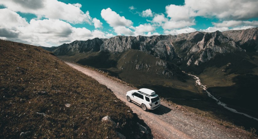 Wyprawa offroadowa – kilka rzeczy, o których warto pamiętać, planując jazdę w terenie
