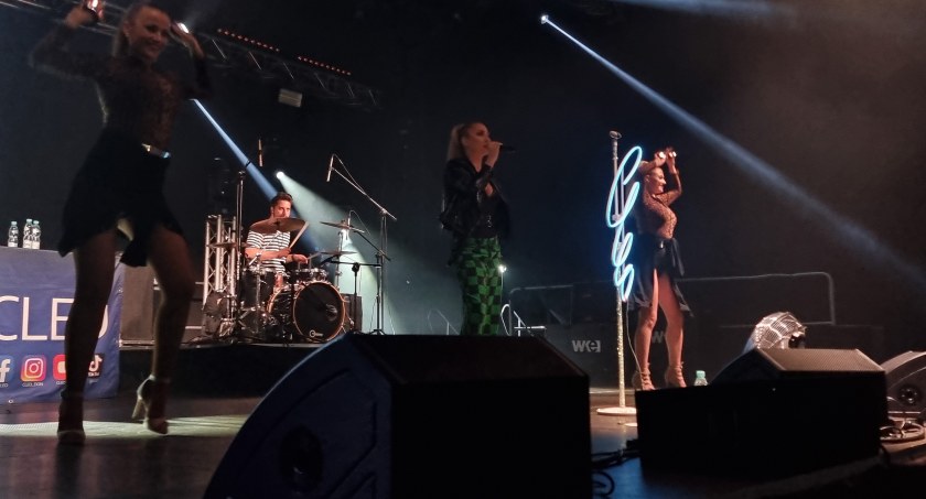Cleo z Białą Armią zagrali na pikniku