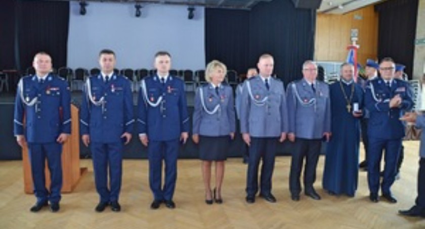 Policjanci mieli swoje święto. Wręczono odznaczenia i awanse