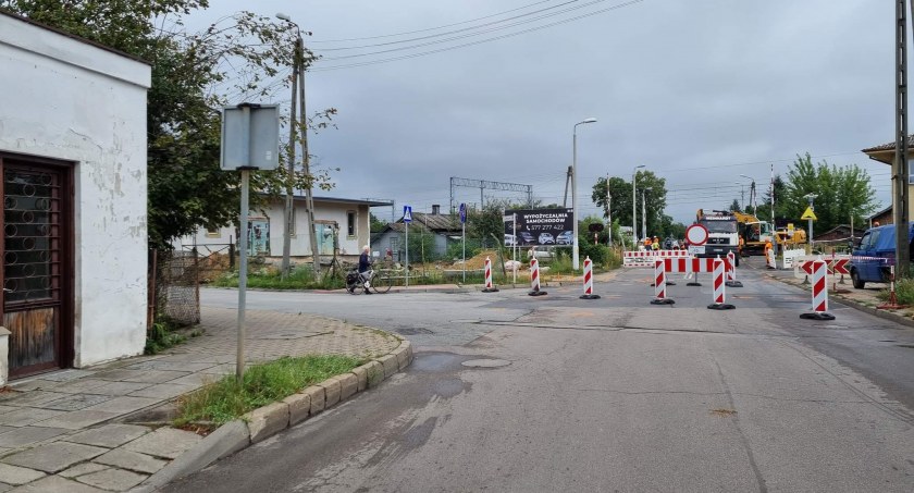 Rozpoczęły się prace na przejeździe kolejowym na ulicy Łomaskiej